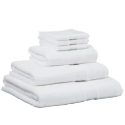 B&M Signature Zero Twist Hand Towel - White -B&M 317203 315205 317208 317210 Signature Zero Twist white towels 1