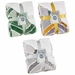 B&M Simply Geo Waffle Throw - Grey -B&M 394916 394917 394920 simply geo waffle throw group 1